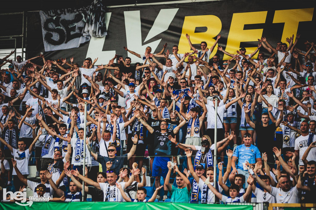 PGE FKS Stal Mielec - Cracovia [KIBICE]