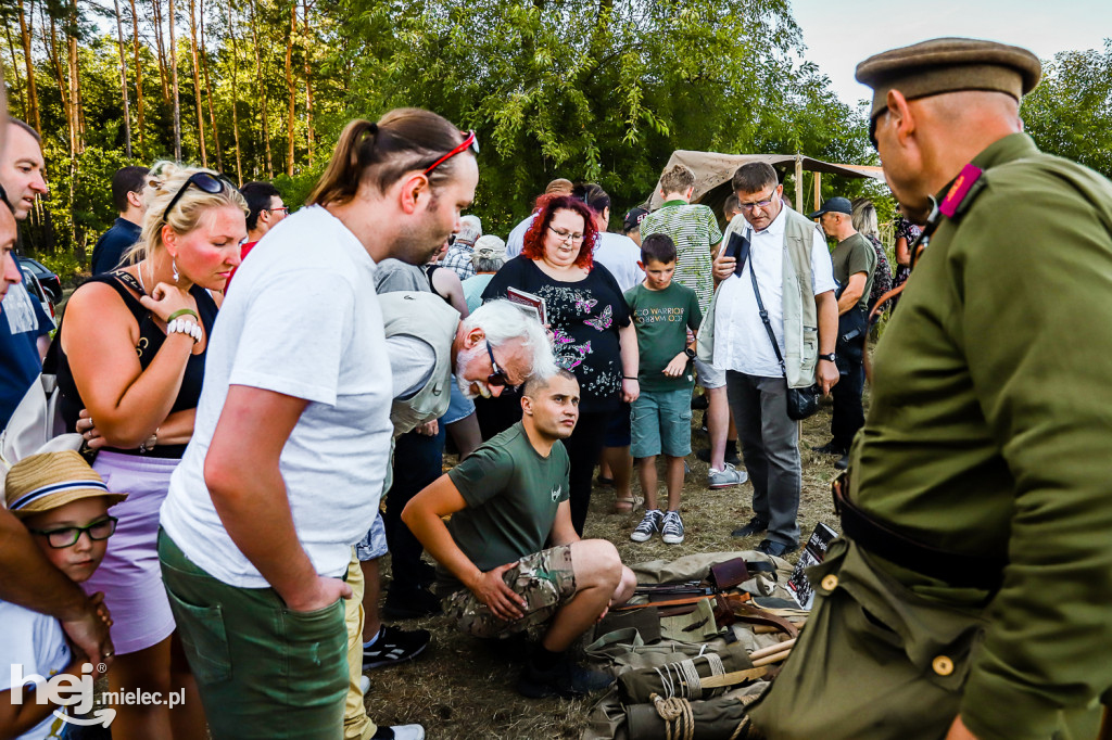 Konna kaskaderka i tłumy w Parku Blizna