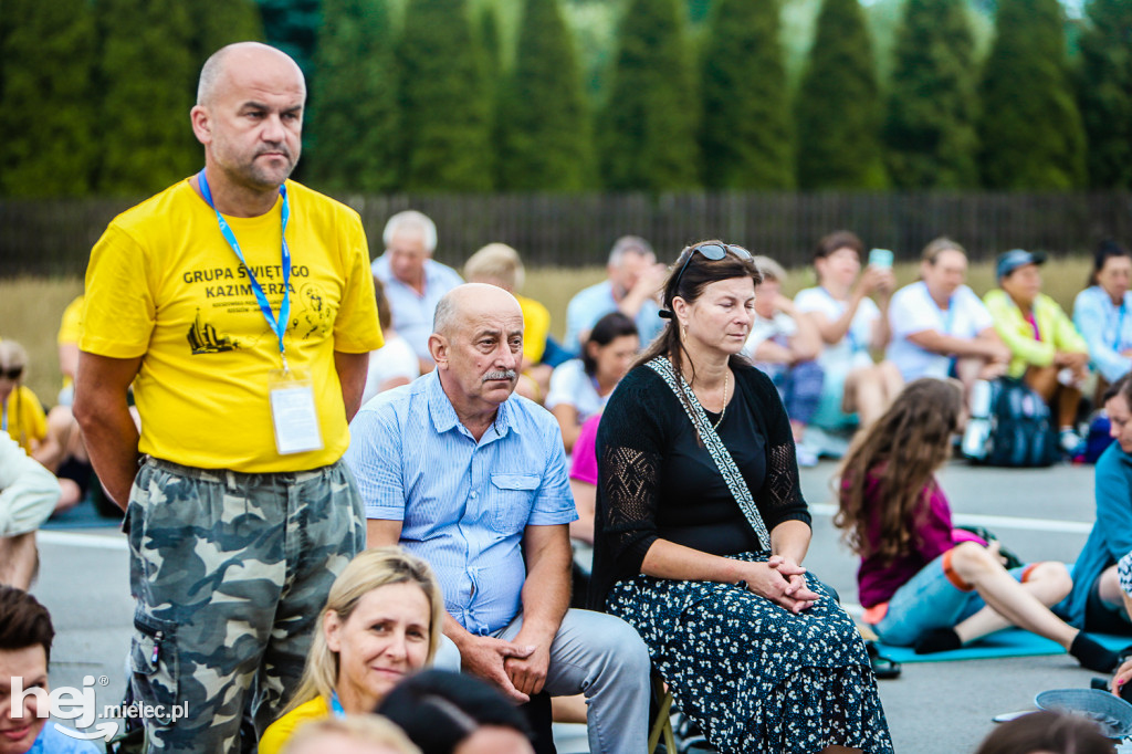 Pielgrzymi z Rzeszowa modlili się za Ojczyznę