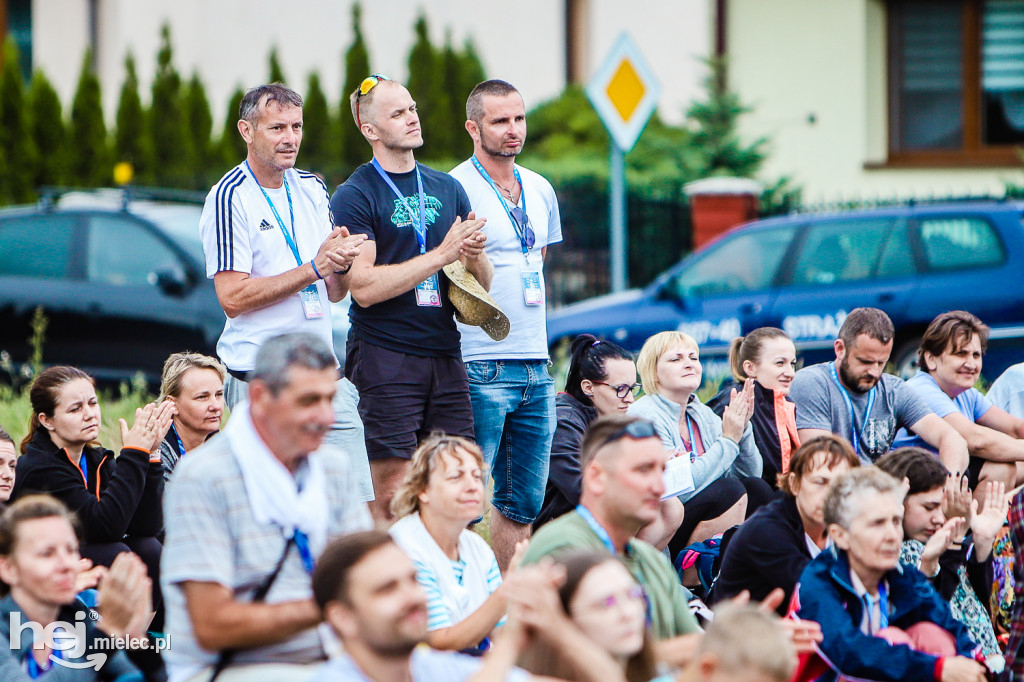 Pielgrzymi z Rzeszowa modlili się za Ojczyznę