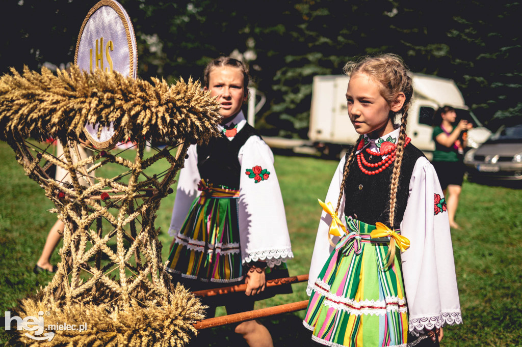 Dożynki w Surowej