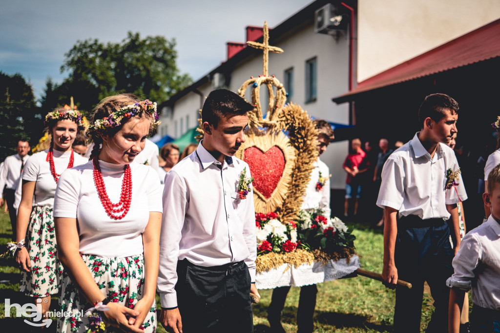 Dożynki w Surowej