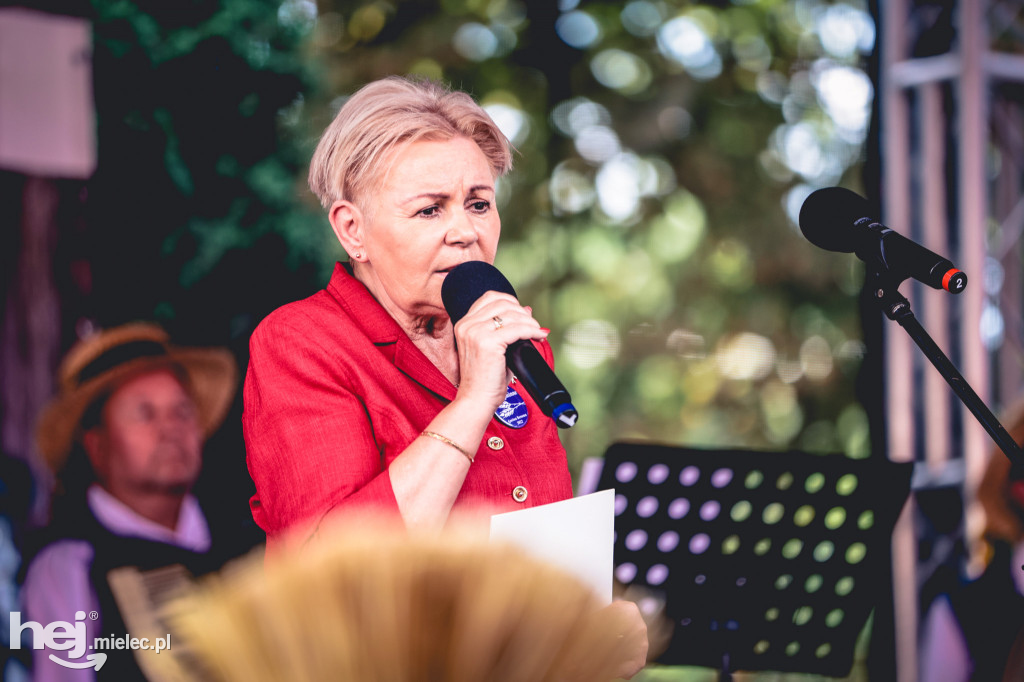 Dożynki w Surowej