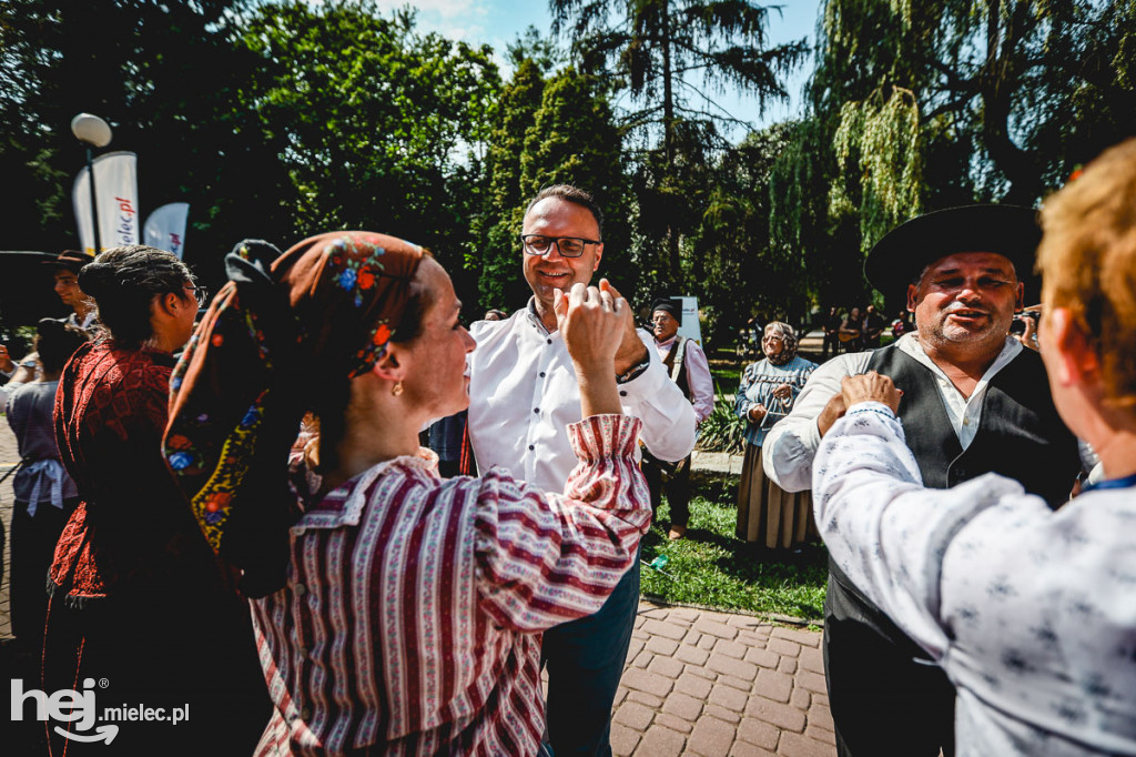 Międzynarodowy koncert w Parku Lachmana