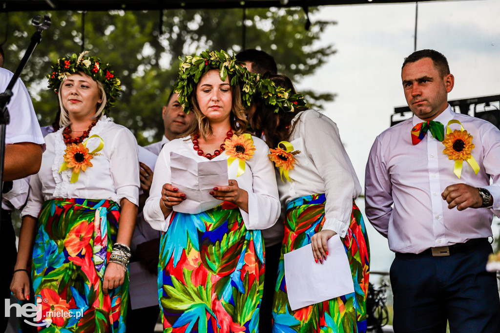 Dożynki gminne w Krzemienicy