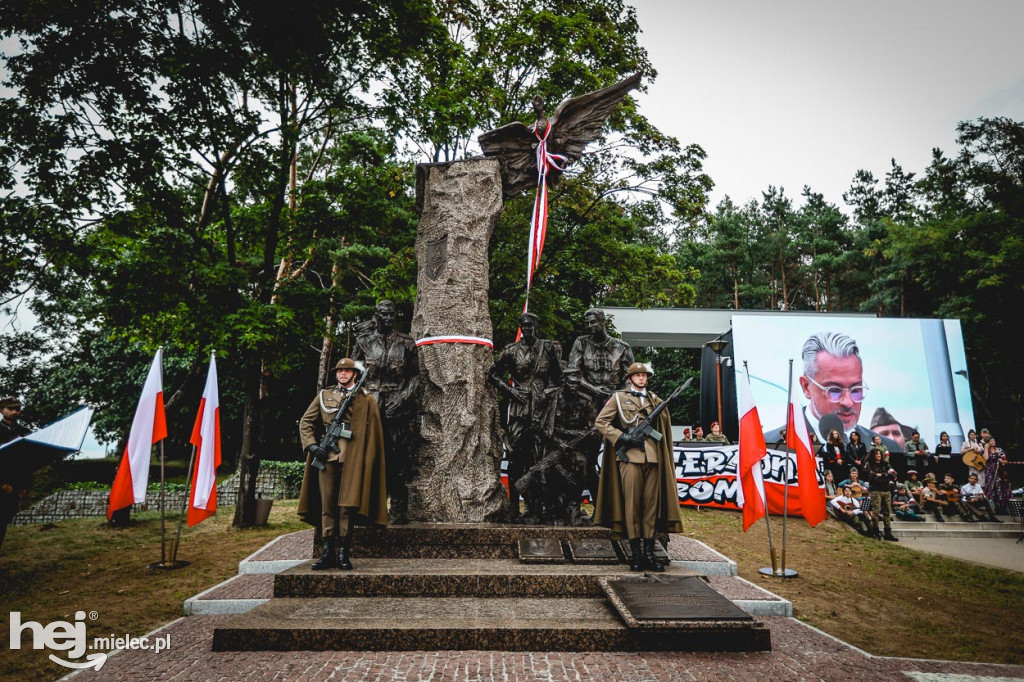 Odsłonięcie Pomnika Żołnierzy Wyklętych