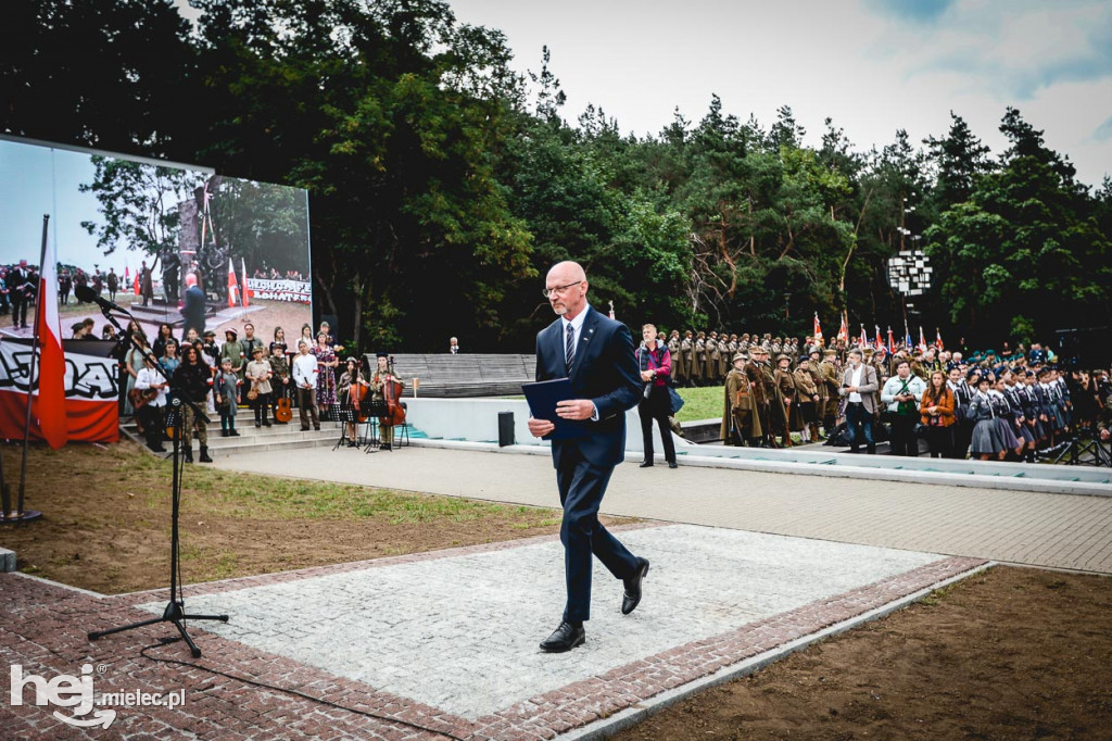 Odsłonięcie Pomnika Żołnierzy Wyklętych