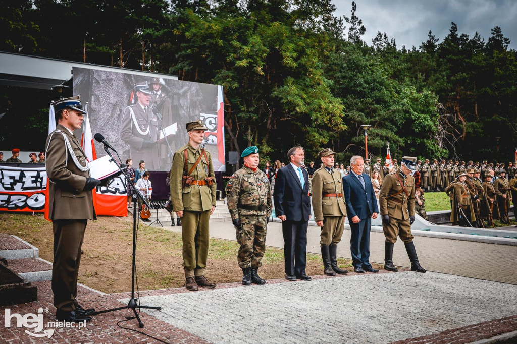 Odsłonięcie Pomnika Żołnierzy Wyklętych