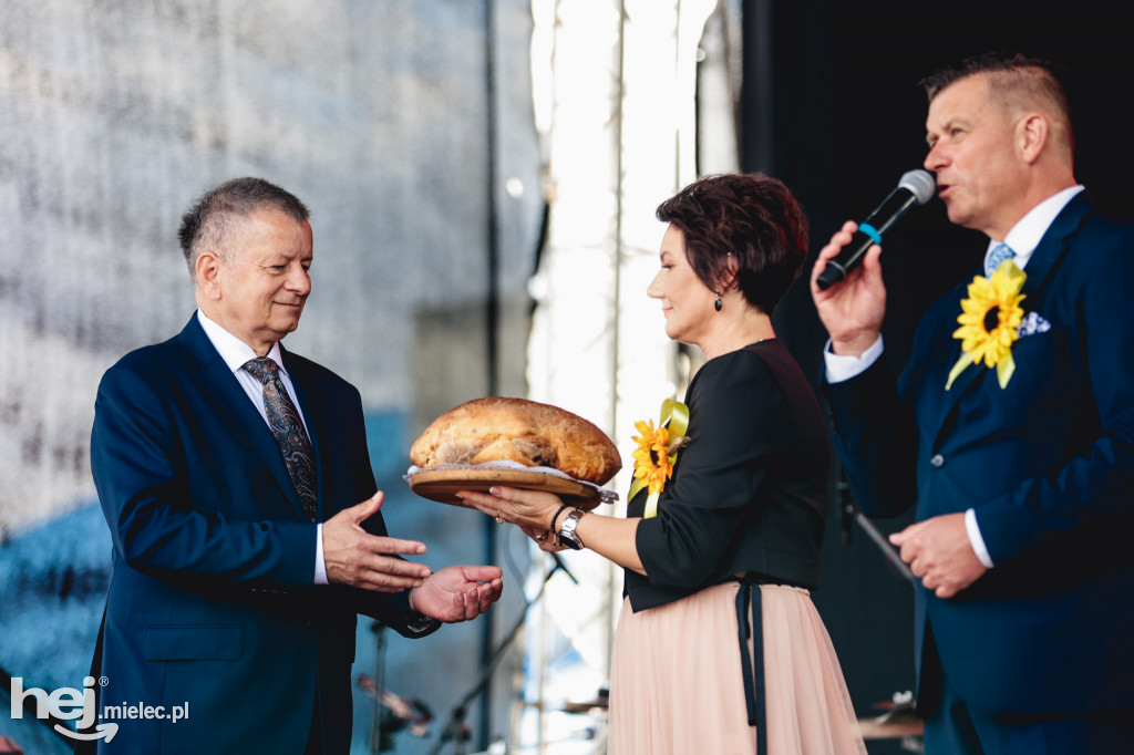 Dożynki powiatu mieleckiego
