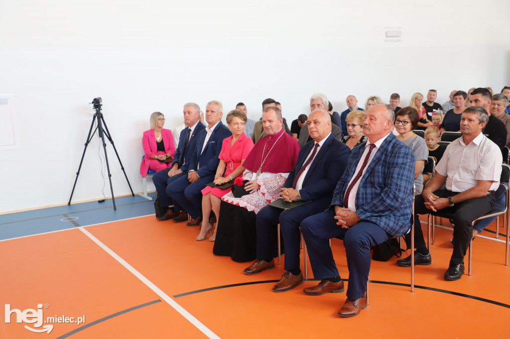 Otwarcie hali w Książnicach