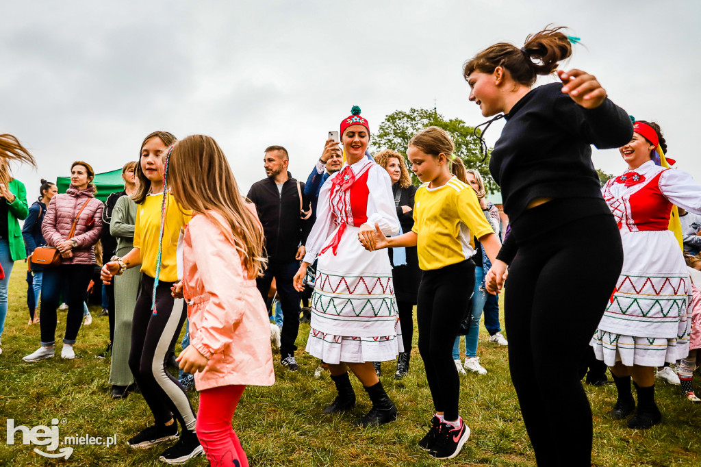 Rodzinny Festyn Dziękczynny w Chorzelowie
