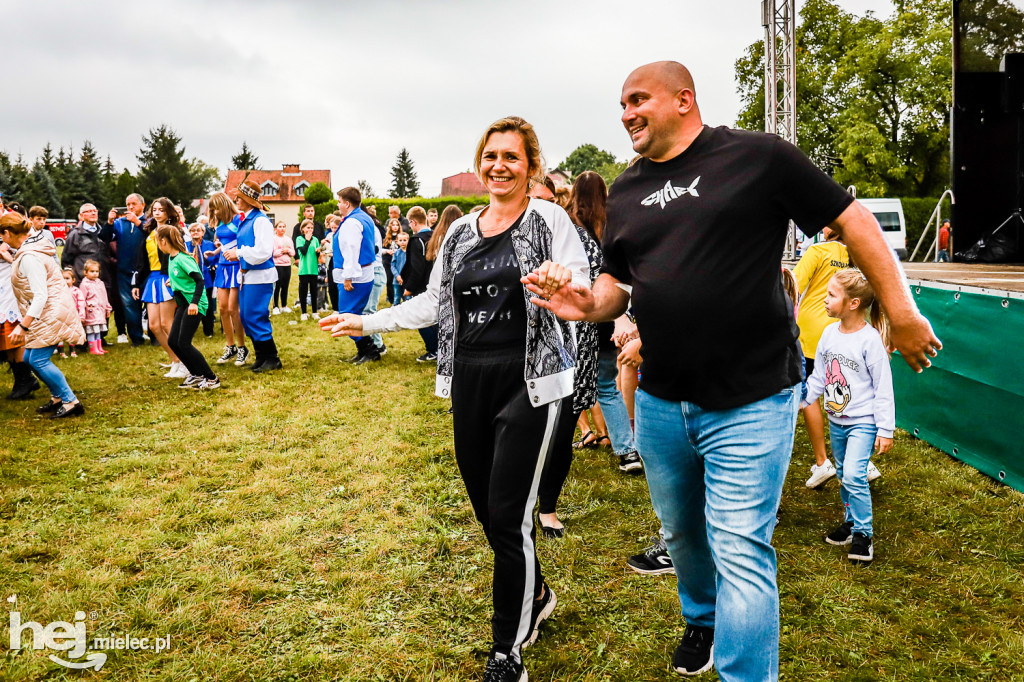 Rodzinny Festyn Dziękczynny w Chorzelowie
