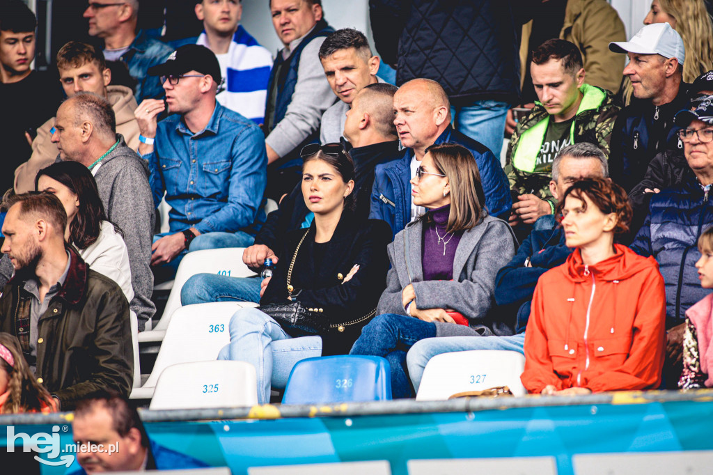 KIBICE na meczu FKS Stal - Widzew Łódź