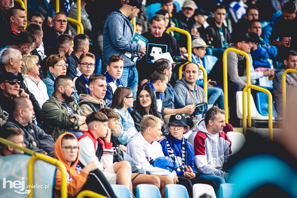 KIBICE na meczu FKS Stal - Widzew Łódź