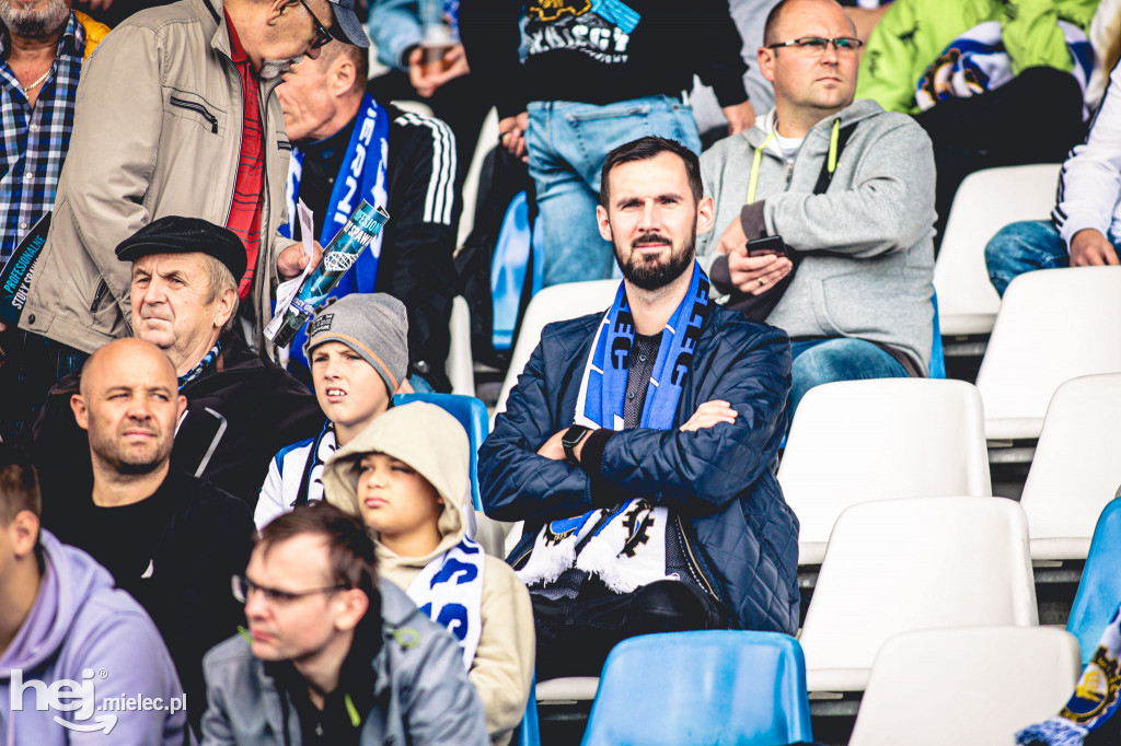 KIBICE na meczu FKS Stal - Widzew Łódź
