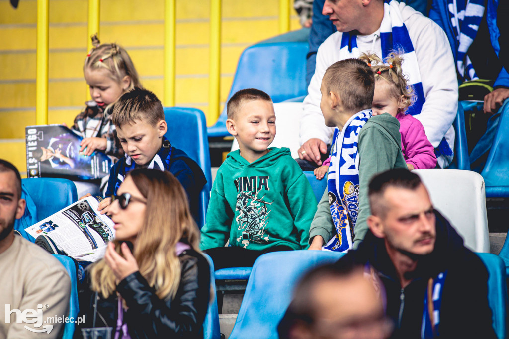KIBICE na meczu FKS Stal - Widzew Łódź