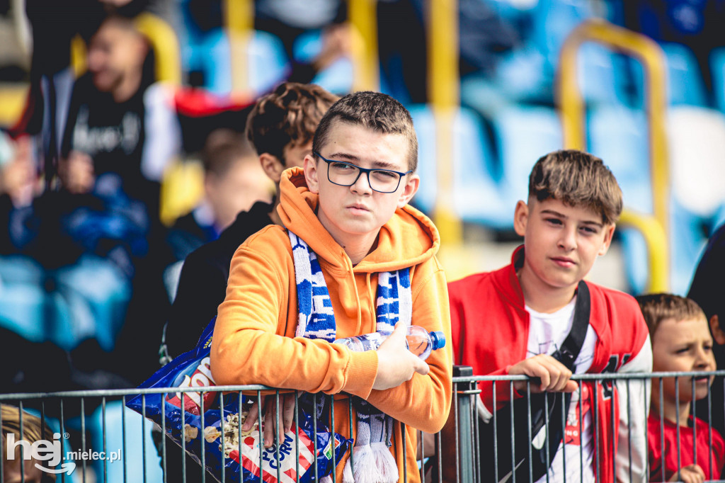 KIBICE na meczu FKS Stal - Widzew Łódź