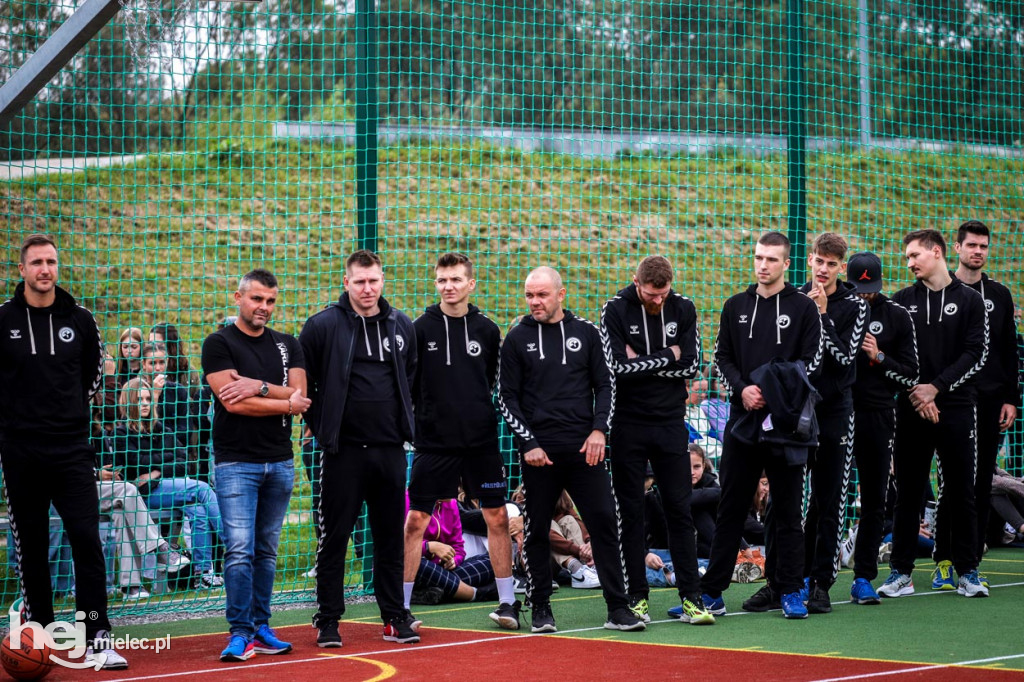 Otwarcie boiska sportowego na Bulwarach