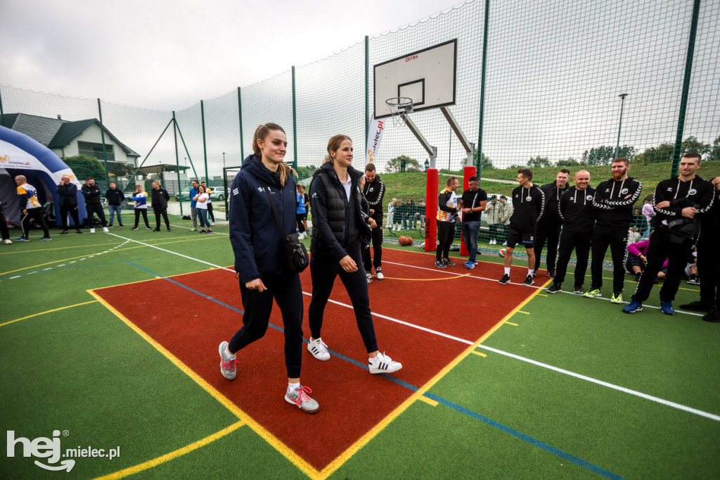 Otwarcie boiska sportowego na Bulwarach