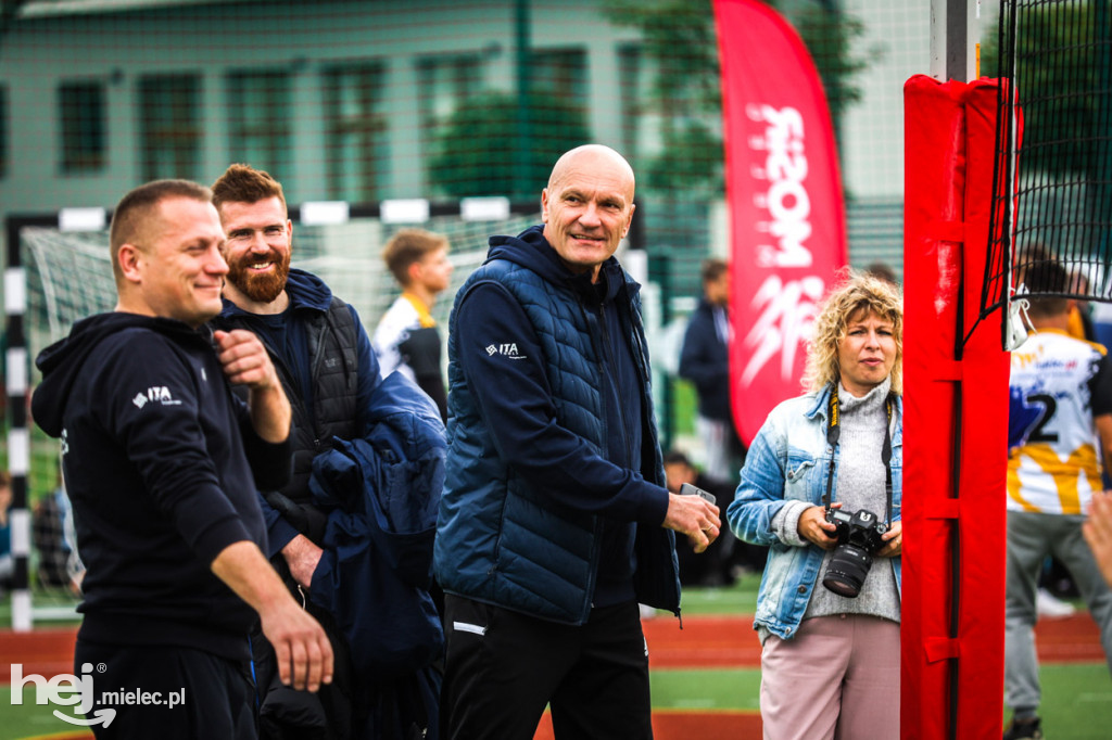 Otwarcie boiska sportowego na Bulwarach