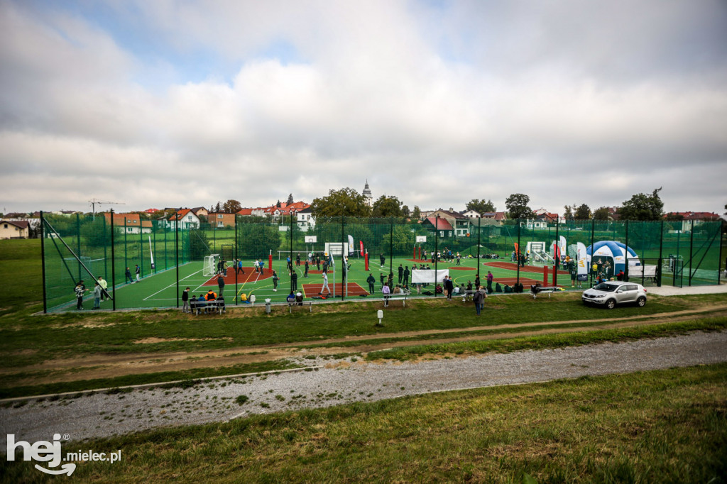 Otwarcie boiska sportowego na Bulwarach