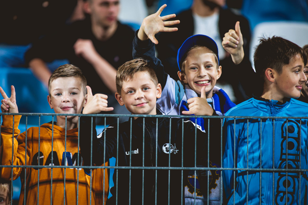 PGE FKS Stal Mielec - Piast Gliwice [KIBICE]