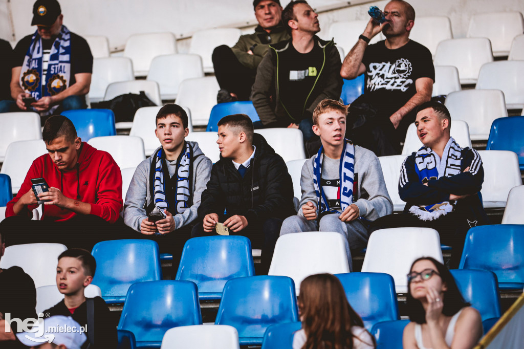 PGE FKS Stal Mielec - Piast Gliwice [KIBICE]