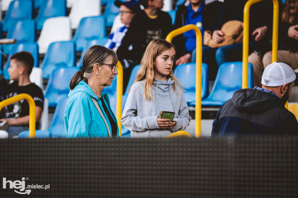PGE FKS Stal Mielec - Piast Gliwice [KIBICE]