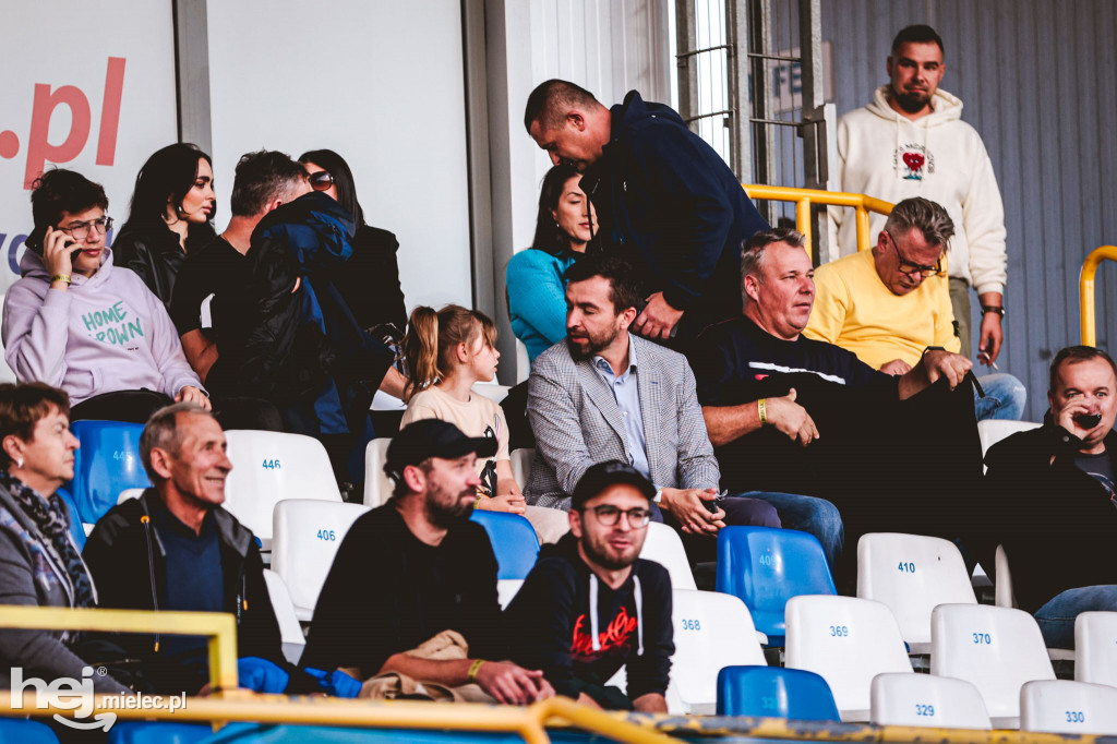 PGE FKS Stal Mielec - Piast Gliwice [KIBICE]