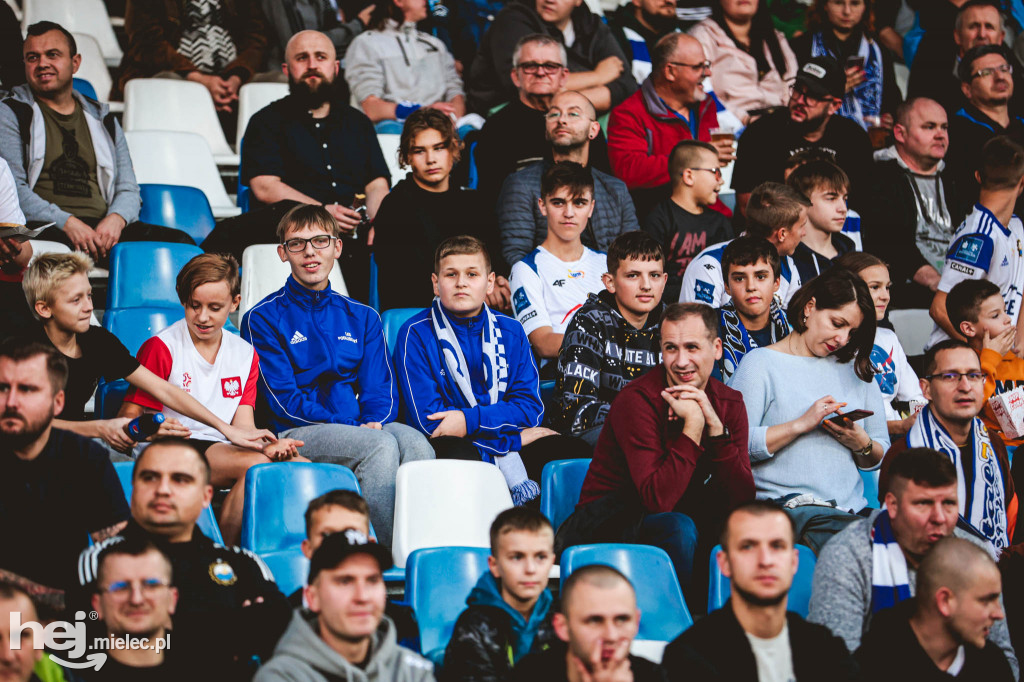 PGE FKS Stal Mielec - Piast Gliwice [KIBICE]