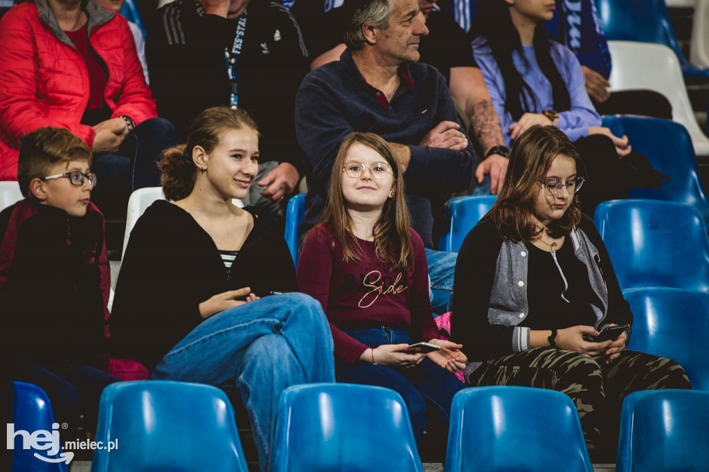 PGE FKS Stal Mielec - Piast Gliwice [KIBICE]