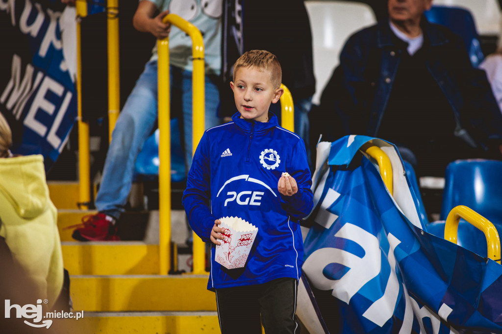 PGE FKS Stal Mielec - Piast Gliwice [KIBICE]