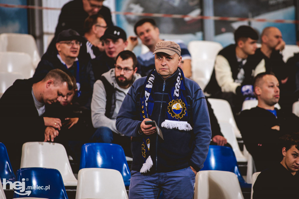 PGE FKS Stal Mielec - Piast Gliwice [KIBICE]