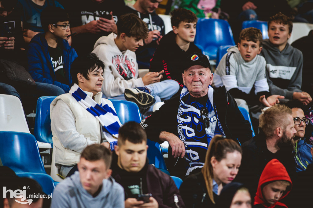 PGE FKS Stal Mielec - Piast Gliwice [KIBICE]