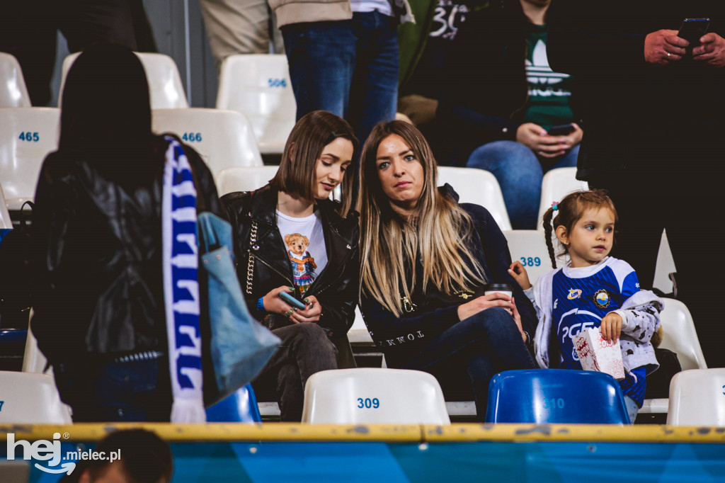 PGE FKS Stal Mielec - Piast Gliwice [KIBICE]