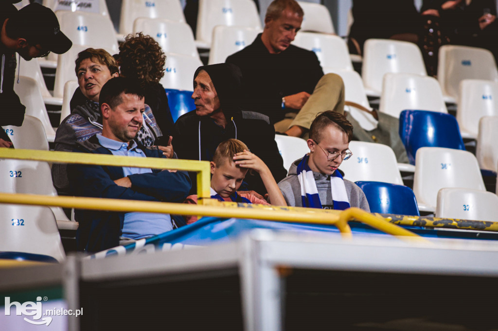PGE FKS Stal Mielec - Piast Gliwice [KIBICE]