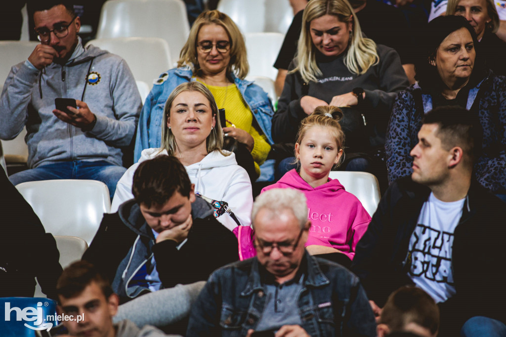 PGE FKS Stal Mielec - Piast Gliwice [KIBICE]
