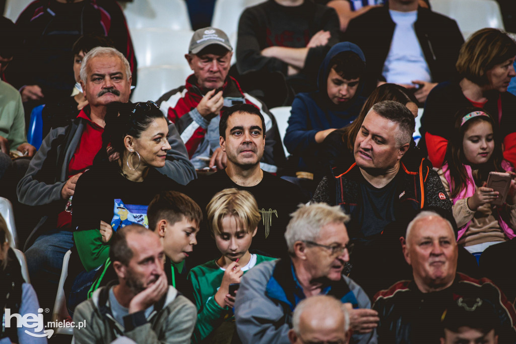 PGE FKS Stal Mielec - Piast Gliwice [KIBICE]