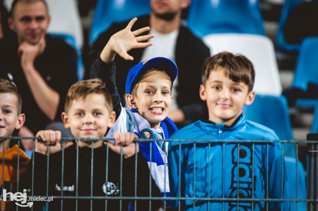 PGE FKS Stal Mielec - Piast Gliwice [KIBICE]