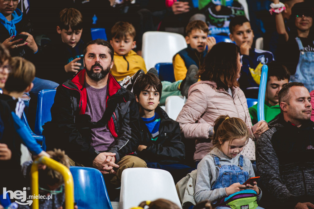 PGE FKS Stal Mielec - Piast Gliwice [KIBICE]