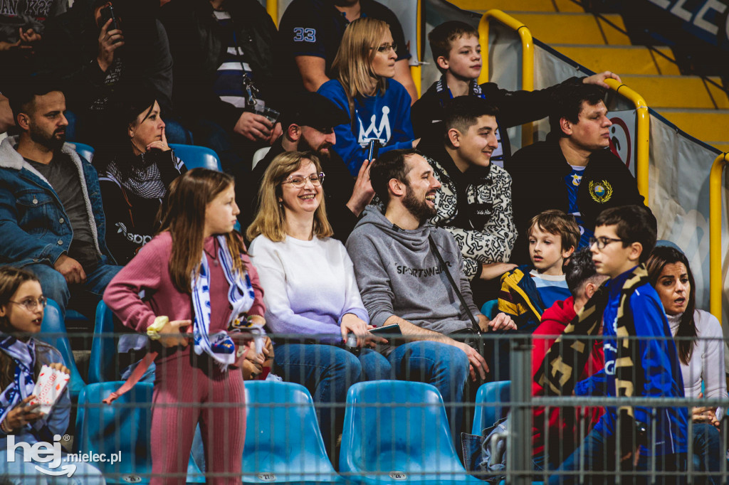 PGE FKS Stal Mielec - Piast Gliwice [KIBICE]