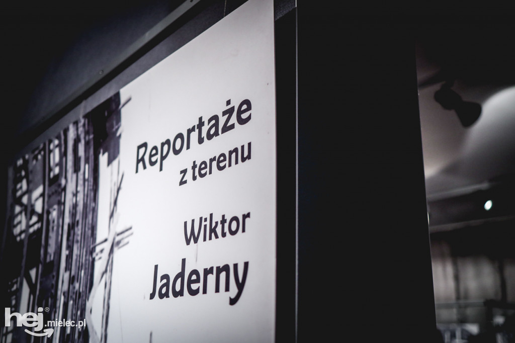 Wernisaż wystawy „Reportaże z terenu” w Jadernówce