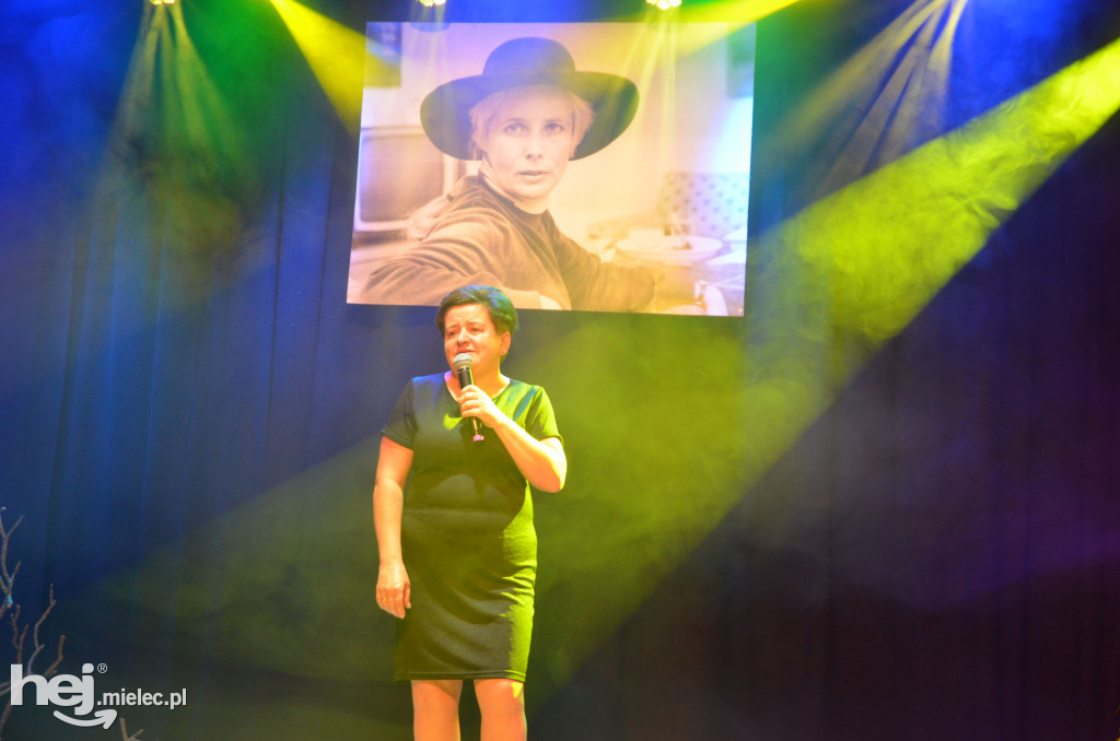 Koncert „Zakwitły Jabłonie”