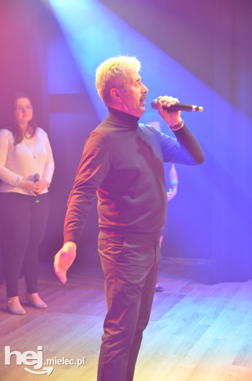 Koncert „Zakwitły Jabłonie”