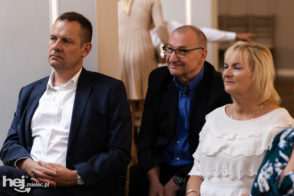 Jubileusz 15-lecia Akademii Zdrowych Nawyków Artemis w Mielcu