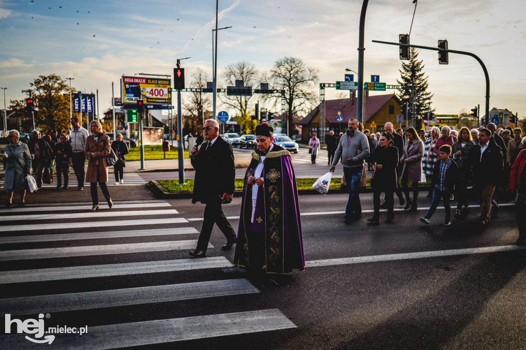 Wszystkich Świętych 2022: Cmentarz Parafialny