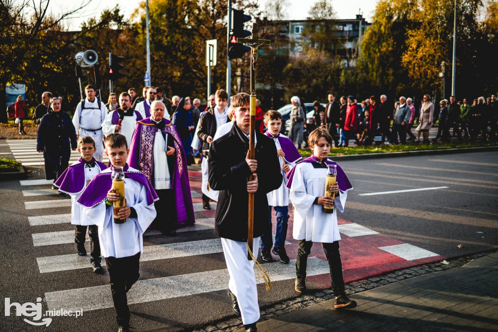 Wszystkich Świętych 2022: Cmentarz Parafialny