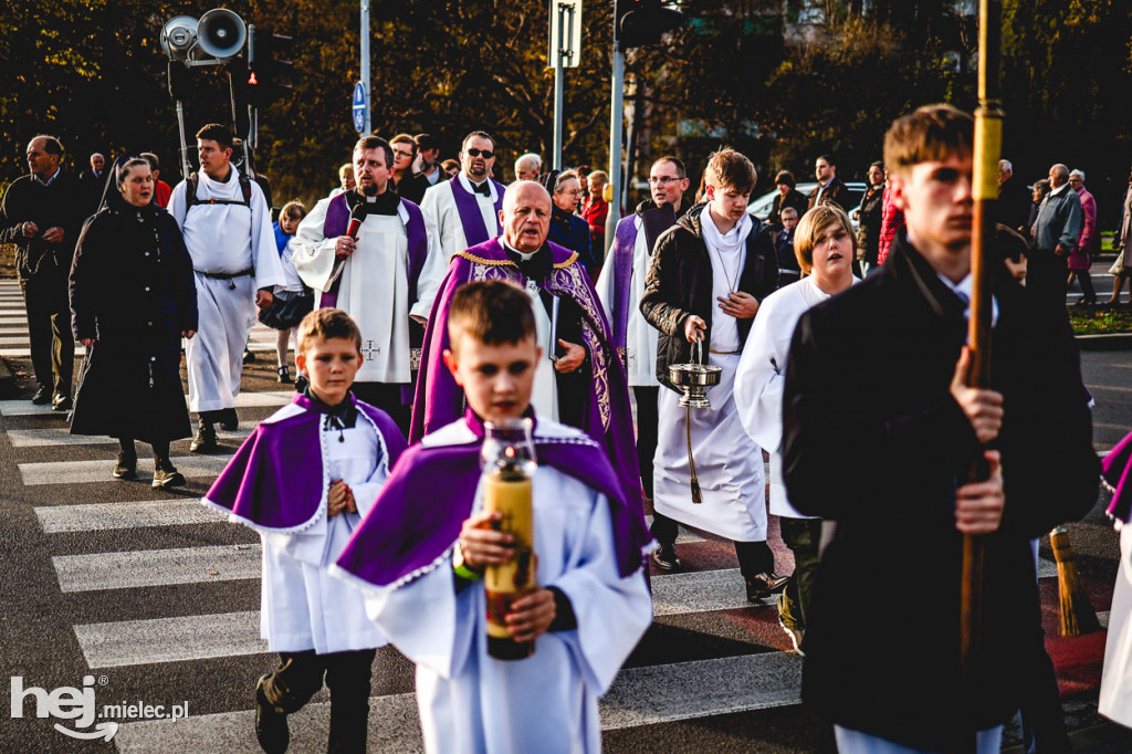 Wszystkich Świętych 2022: Cmentarz Parafialny