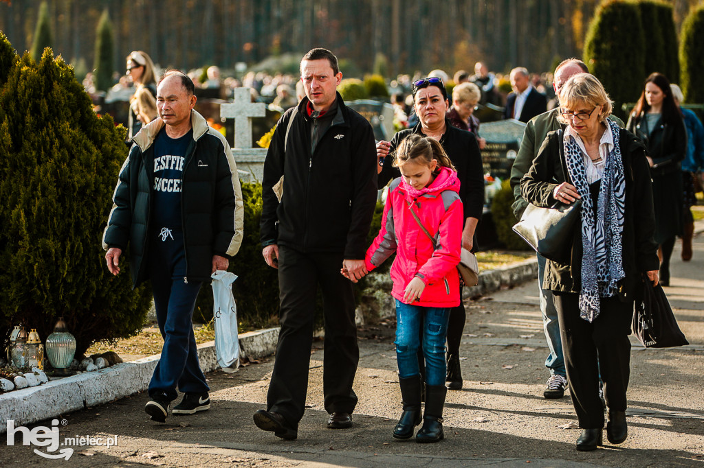 Wszystkich Świętych 2022: Cmentarz Komunalny