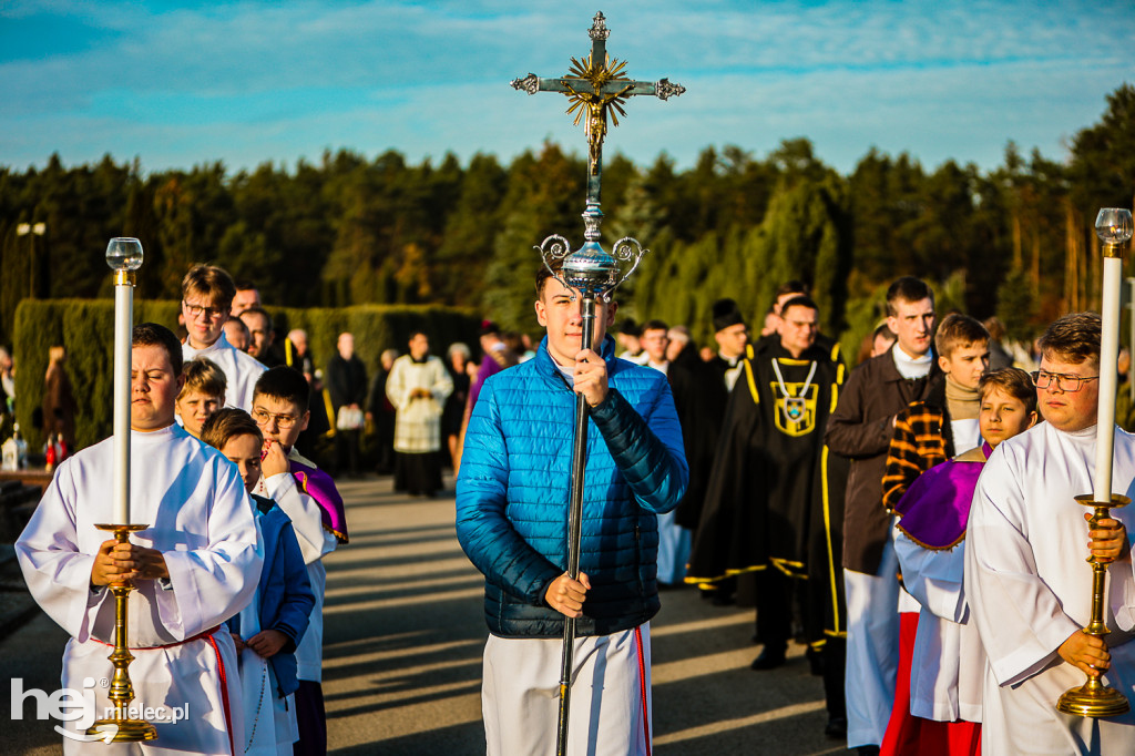 Wszystkich Świętych 2022: Cmentarz Komunalny